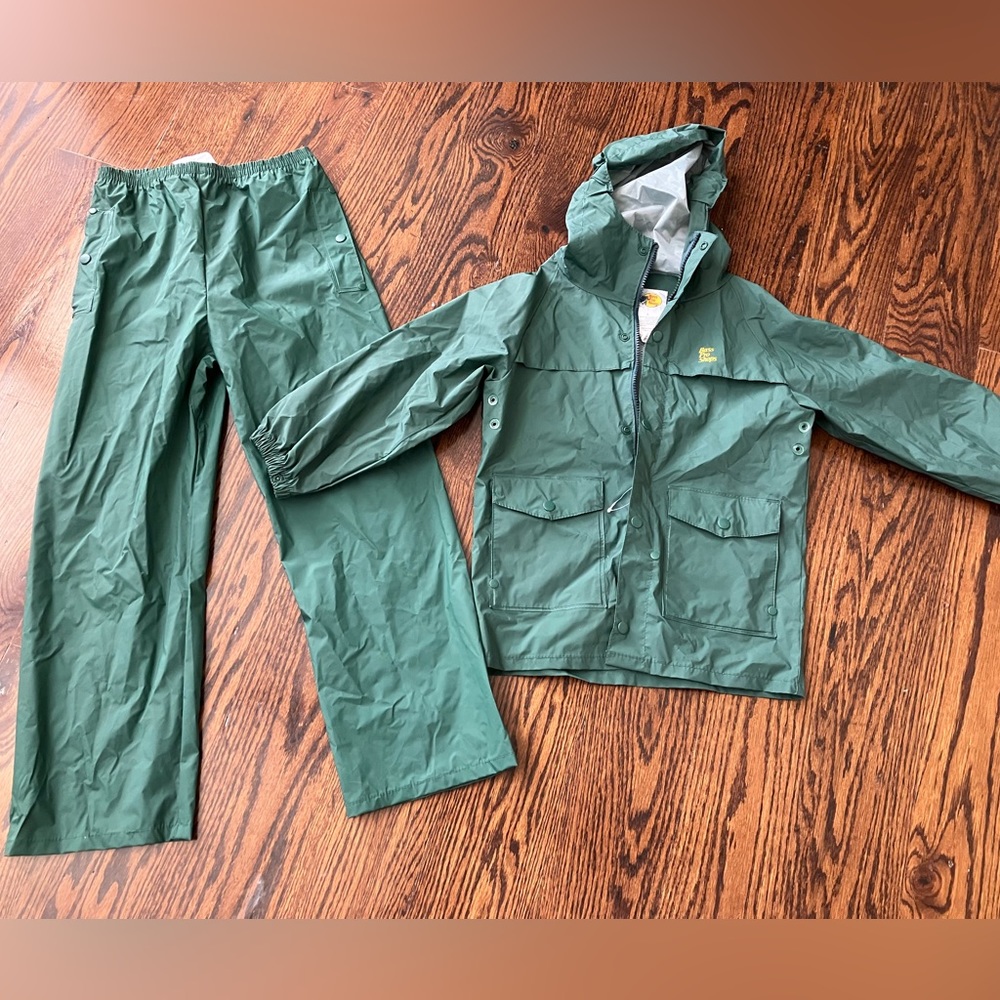 Bass Pro Shop Size Small Youth Rain Suit Jacket And Pants